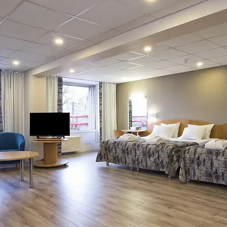 Hotel Pirita Marina &